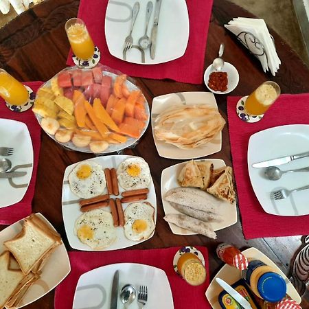 Hello Kandy Homestay Eksteriør bilde