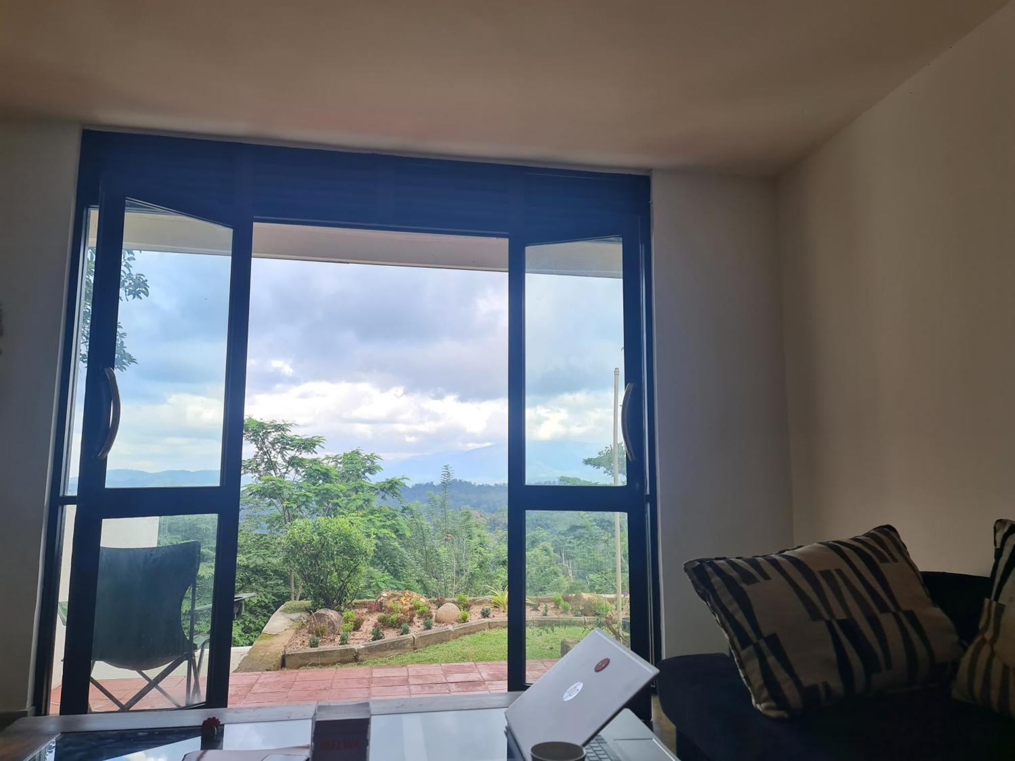 Hello Kandy Homestay Eksteriør bilde
